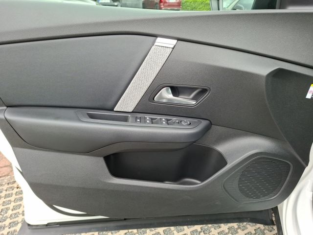 Citroën C4 Shine PT130 °LED°HUD°SHZ°Navi°RFK°PDC°BF°