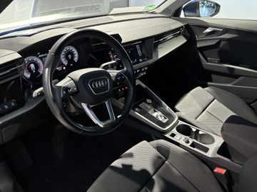 Fotografie 13 des Audi A3 35 TFSI Sportback S tronic advanced