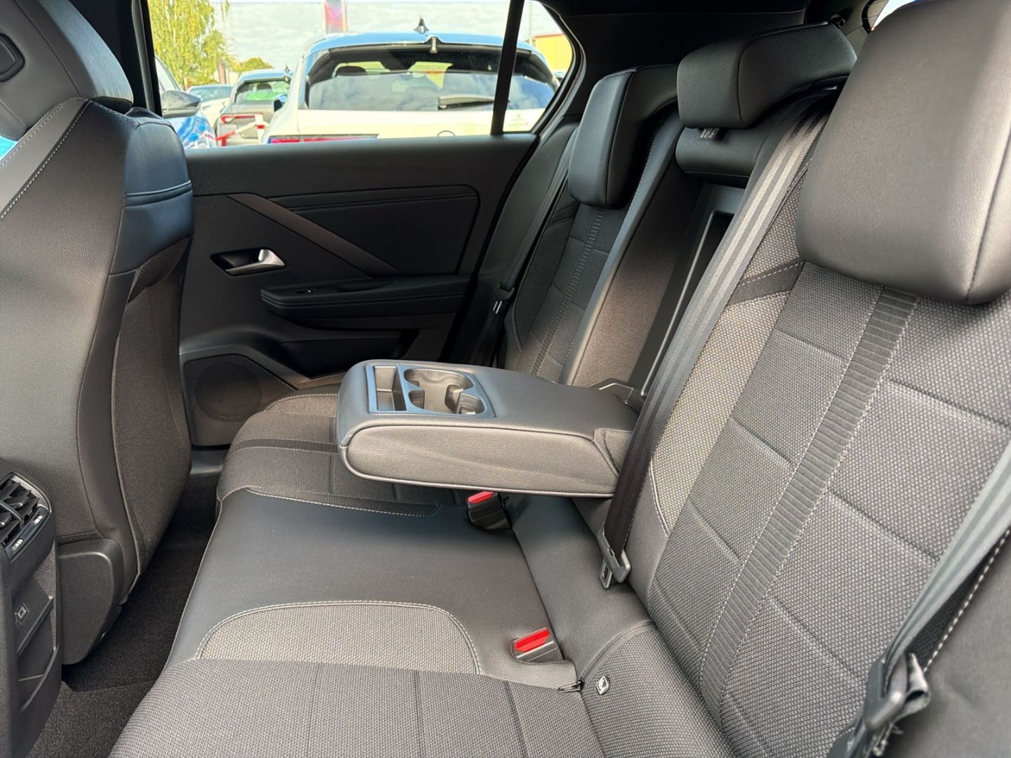 Opel Astra - Bild 23