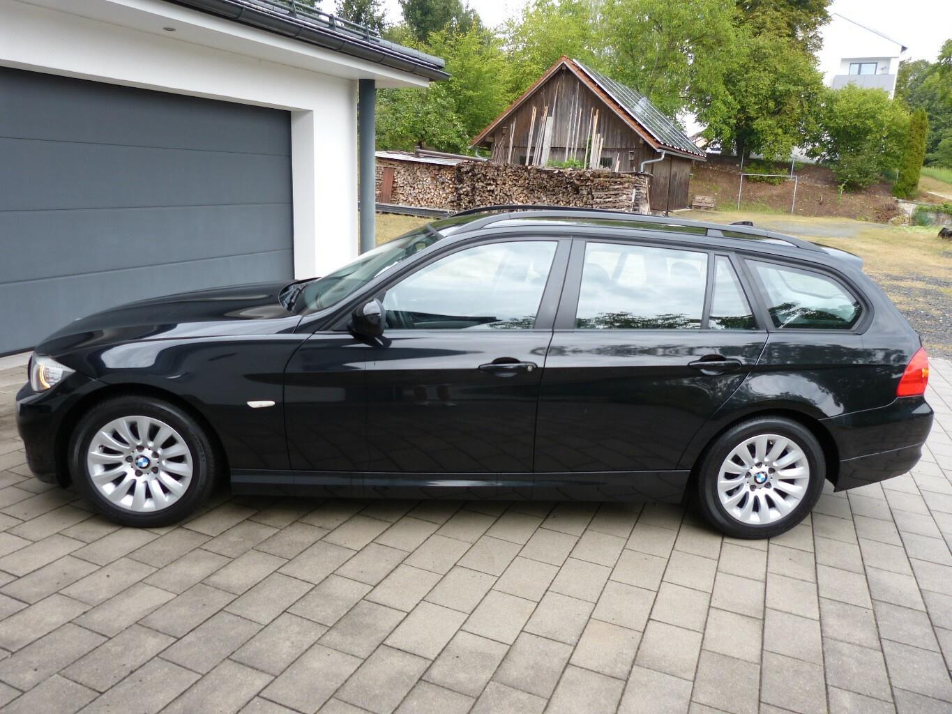 BMW 320 2009 — photo 5