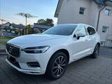 Volvo XC60 B4 D AWD Inscription Mild-Hybrid - Volvo XC60 Hybrid (Diesel/Elektro)