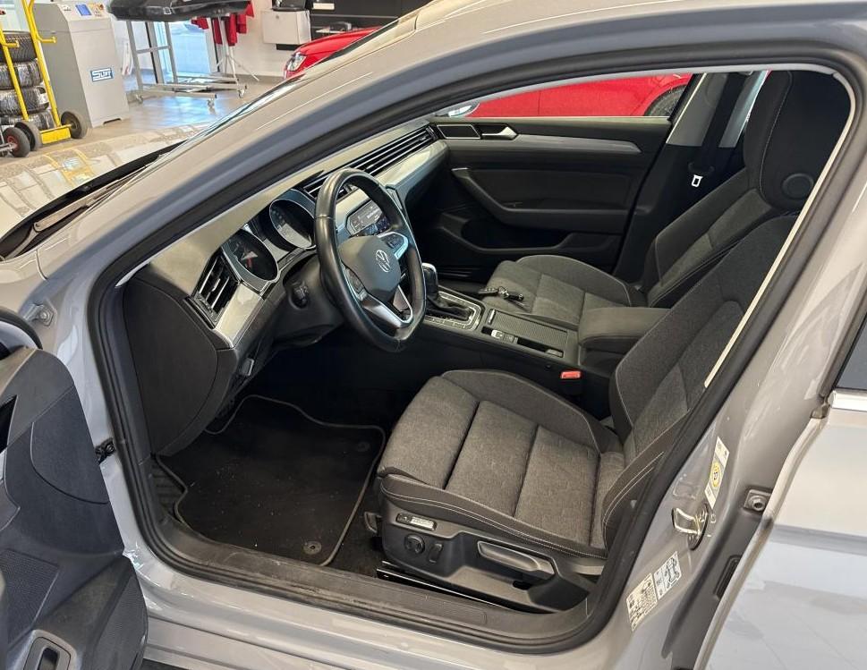 Volkswagen Passat 1.5 TSI DSG Business AHK MATRIX K, миниатюра 20