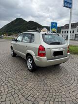 Hyundai TUCSON 2.0 GLS 92.800km grau metallic - gebrauchte Hyundai TUCSON aus dem Jahr 2008