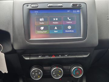 Dacia Duster II Comfort*Navi*AHK*Kamera*SHZ*PDC*