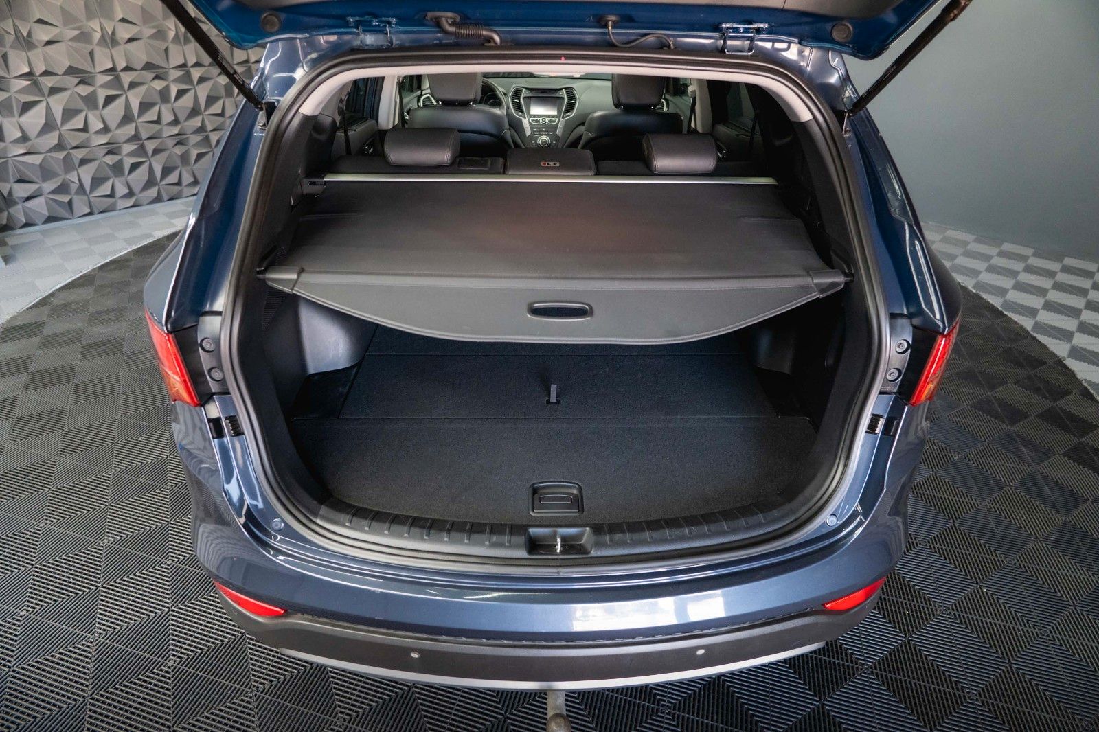 Fahrzeugabbildung Hyundai Santa Fe Premium 4WD *Panorama*Bi-Xenon*TÜV NEU*