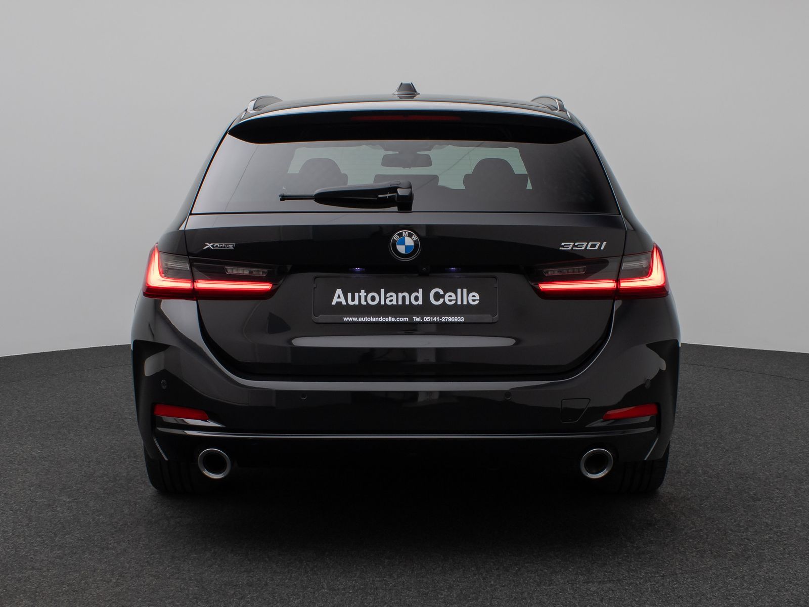 Fahrzeugabbildung BMW 330i xD Kamera HUD H/K ACC Komfort Alarm Sport