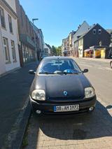 Renault verkaufe Renault Clio bj.2001 1.4 erst 970... - gebrauchte Renault Clio aus dem Jahr 2001