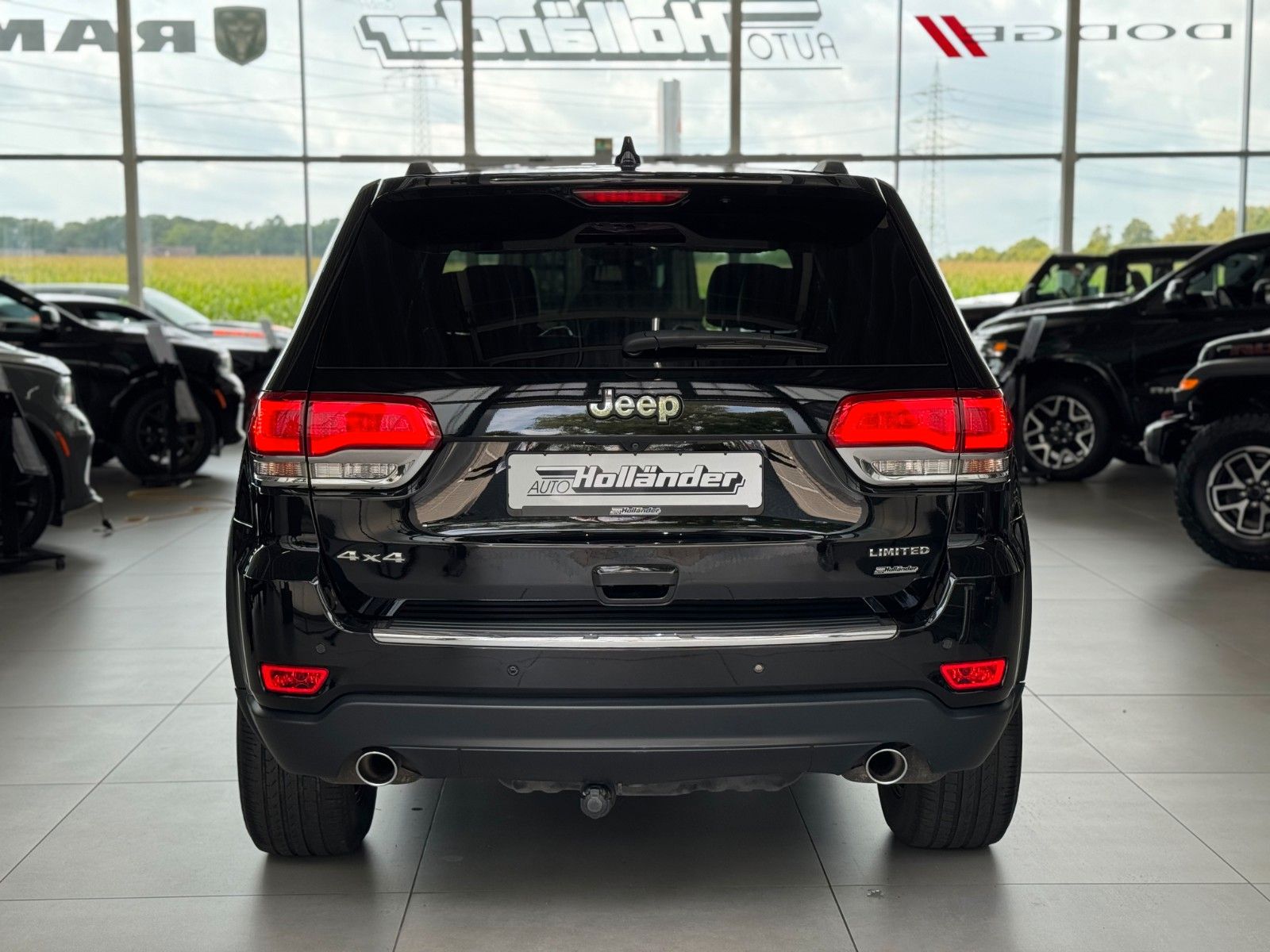 Fahrzeugabbildung Jeep Grand Cherokee 3.0 CRD Limited AHK