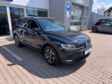 Volkswagen Tiguan - 5