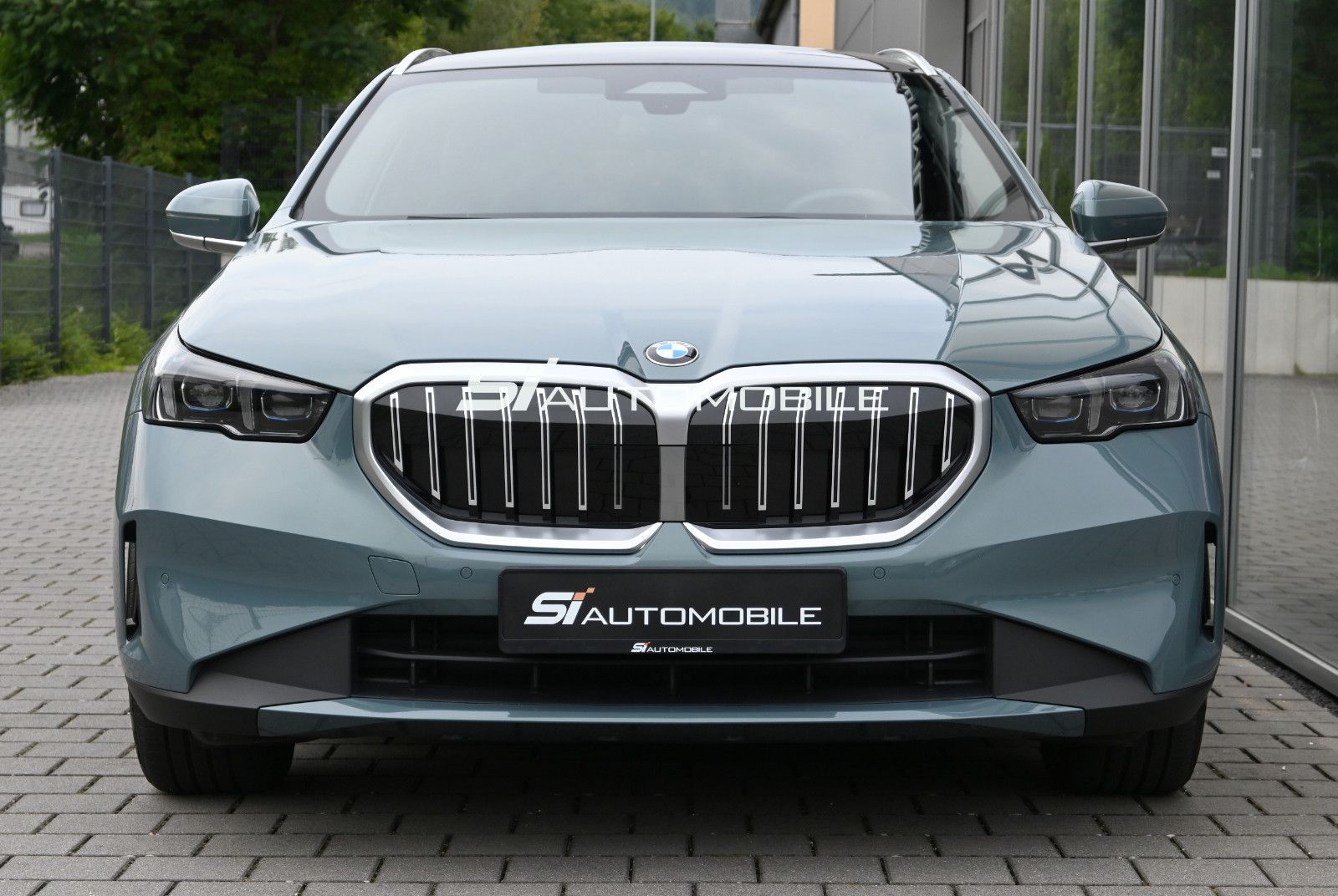 Fahrzeugabbildung BMW 520d xDr. Touring °AD.FAHRWERK PROF°KOMFORTSITZ°