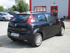 Fahrzeugabbildung Grande Punto 1.4 8V Active 1 Hand el.SP Privacyv