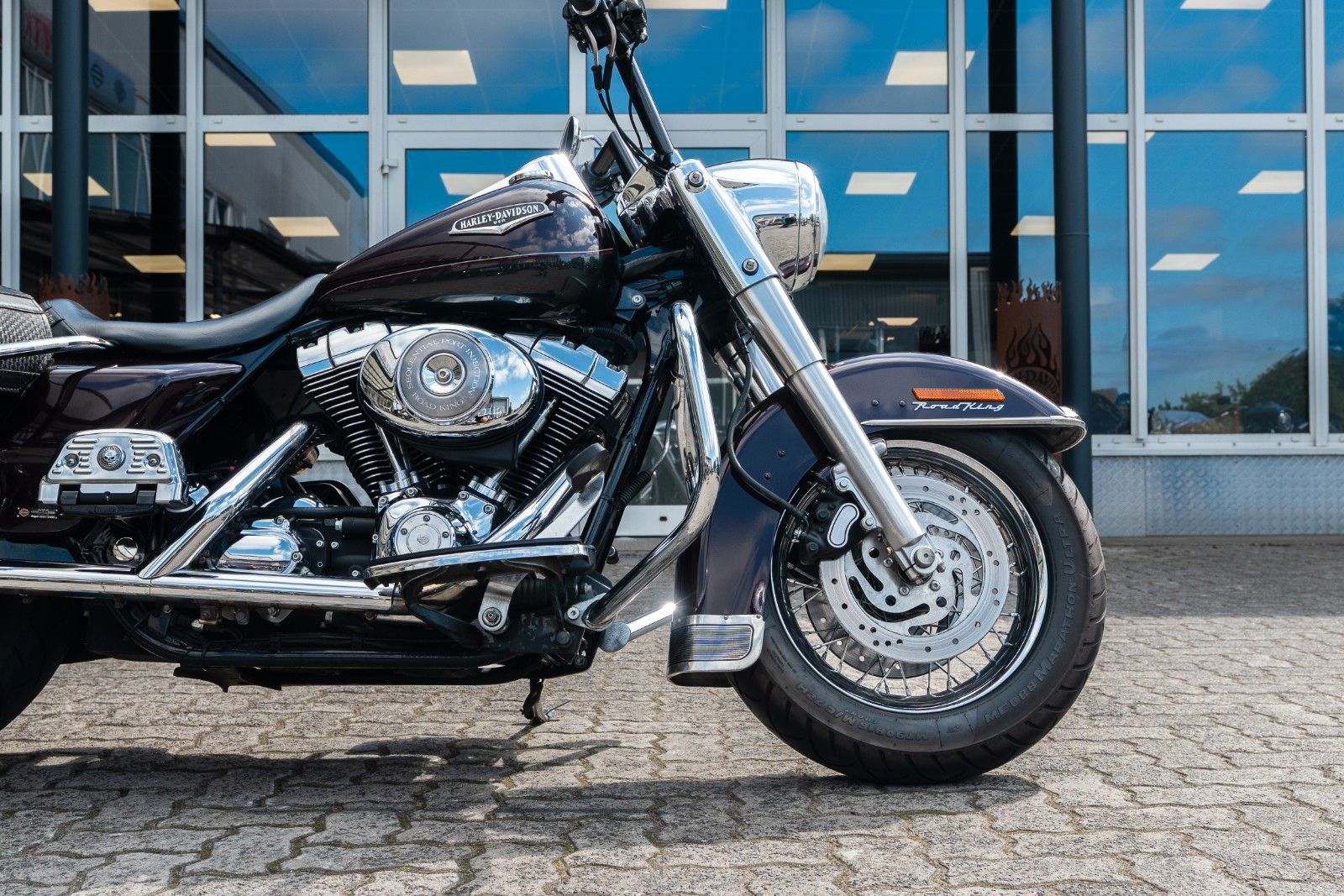 Fahrzeugabbildung Harley-Davidson FLHRC Road King Classic - Ape - Le Pera