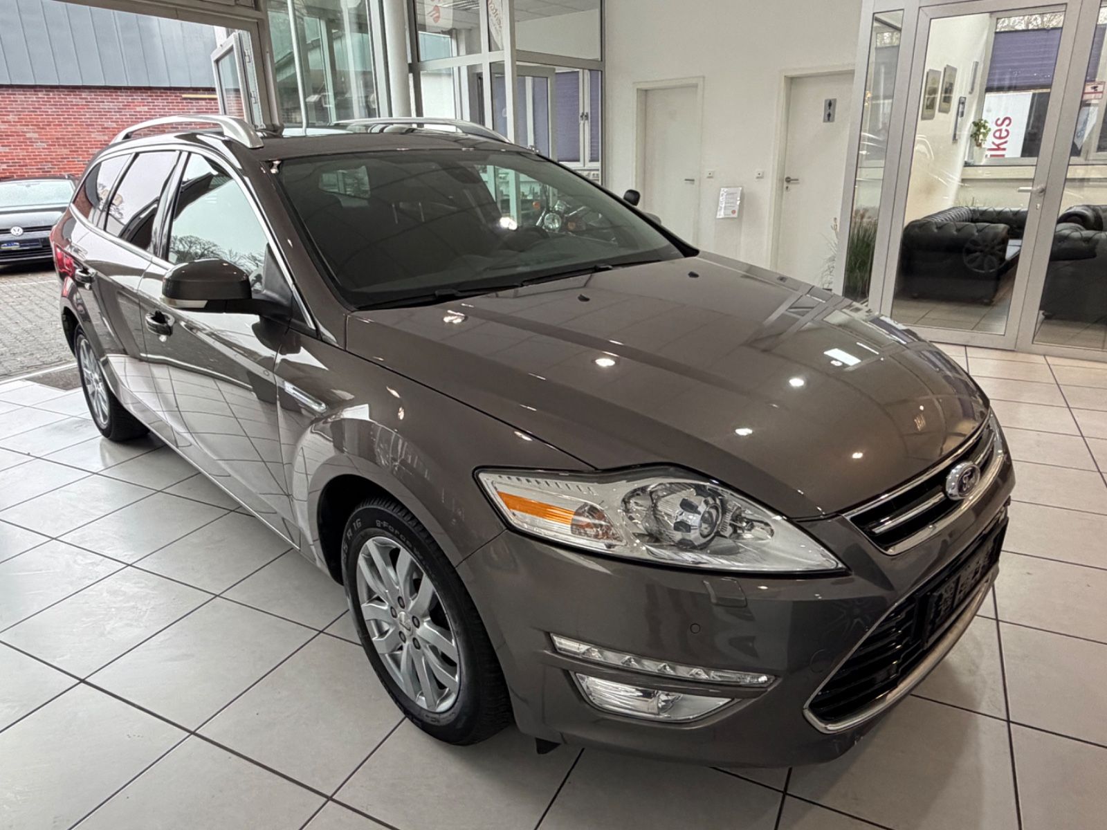 Fahrzeugabbildung Ford Mondeo Turnier Titanium