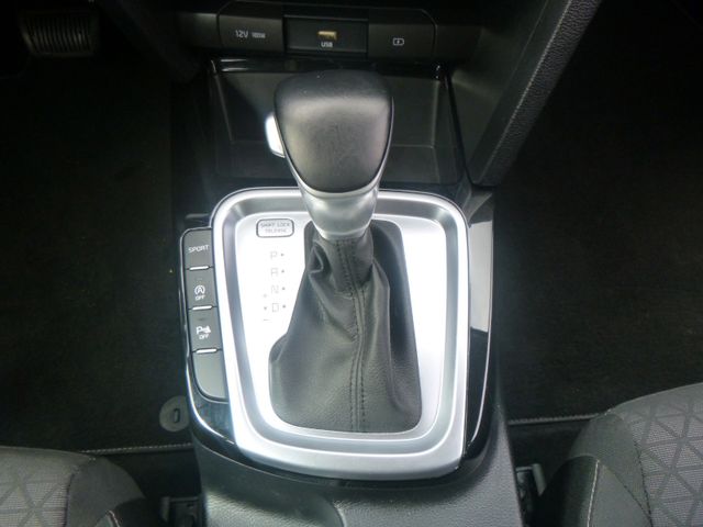 Fahrzeugabbildung Kia cee'd Sportswagon 1,6 CRDi >AUT/KAM/NAV/SHZ<