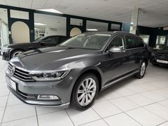 VW Passat Highline 2.Hand/DSG/ACC/AHK/MASSAGE/TOP!