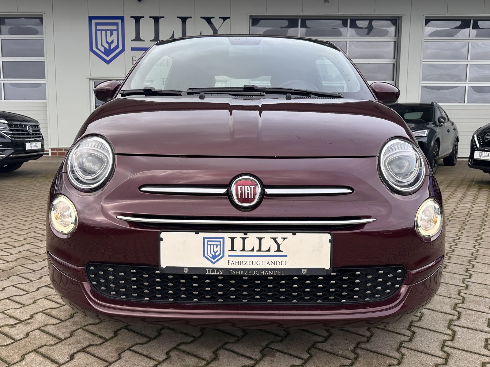 Fahrzeugabbildung Fiat 500 1.2 Lounge*PDC*UConnect*LED*Tempomat*ELFH*