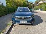 Volkswagen Touareg 3.0 V6 TDI 210kW 4MOTION Tiptronic - - Volkswagen Touareg: 2.0