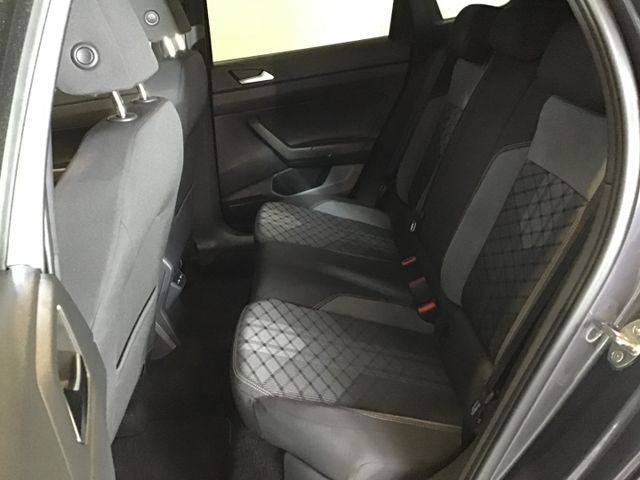 Fahrzeugabbildung Volkswagen Taigo R-Line 1.5 TSI  DSG/ACC/Navi/AHK/LED/DAB