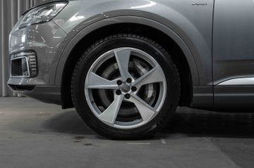 Audi Q7 - 3