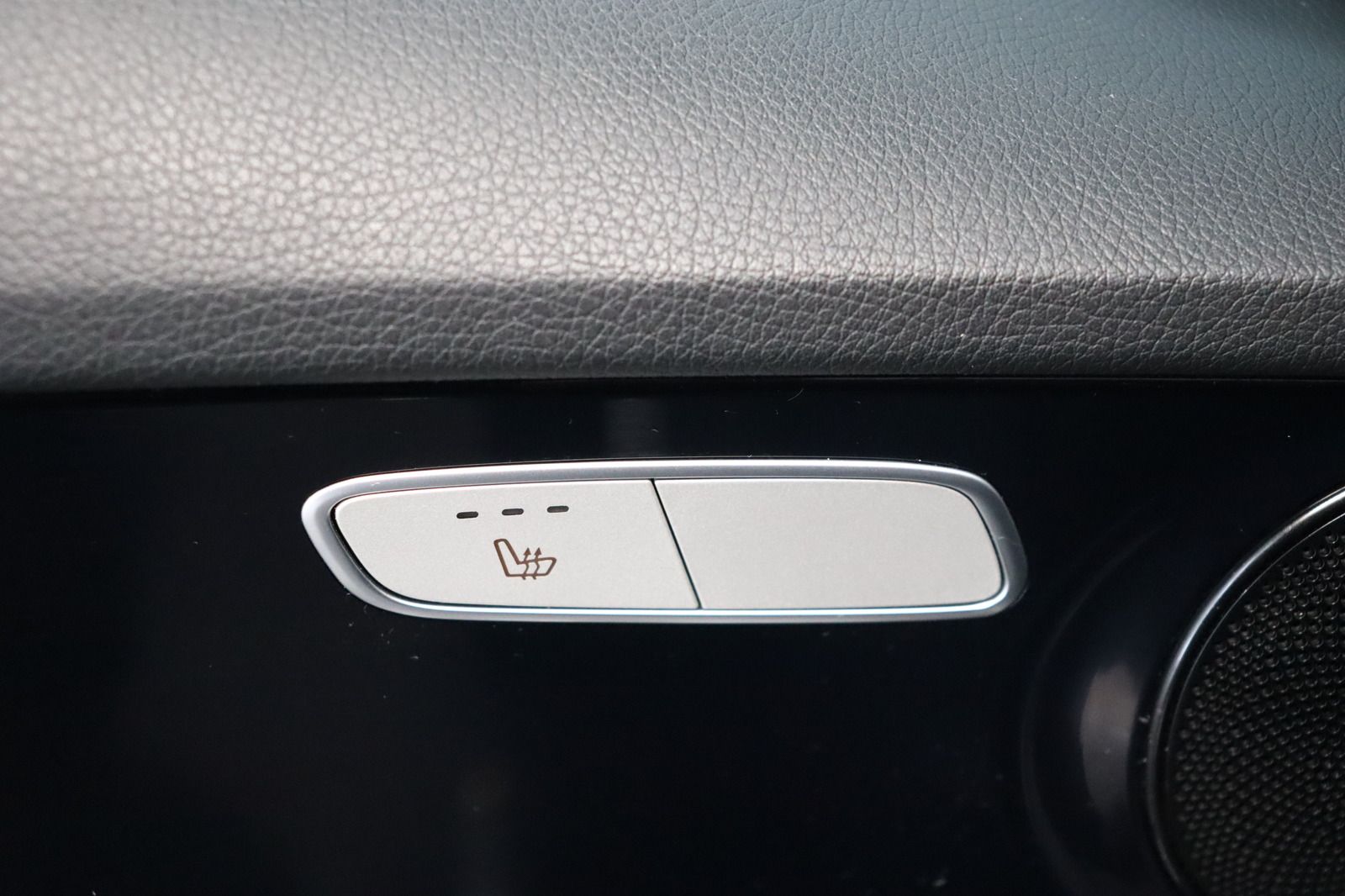 Fahrzeugabbildung Mercedes-Benz C 220 T d 4Matic Avantgarde