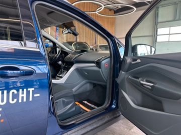 Ford Grand C-Max Grand *PDC*Klima*Navi*SitztHZ*Tempo*