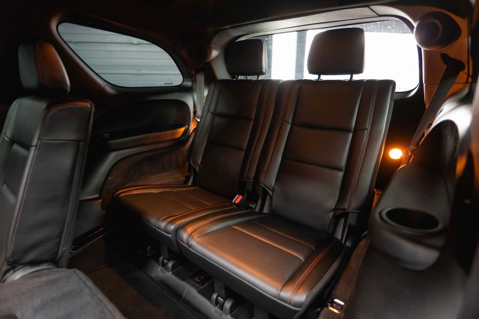 Fahrzeugabbildung Dodge Durango 5.7 V8 R/T SRT STYLE 4x4 Night-Paket ACC