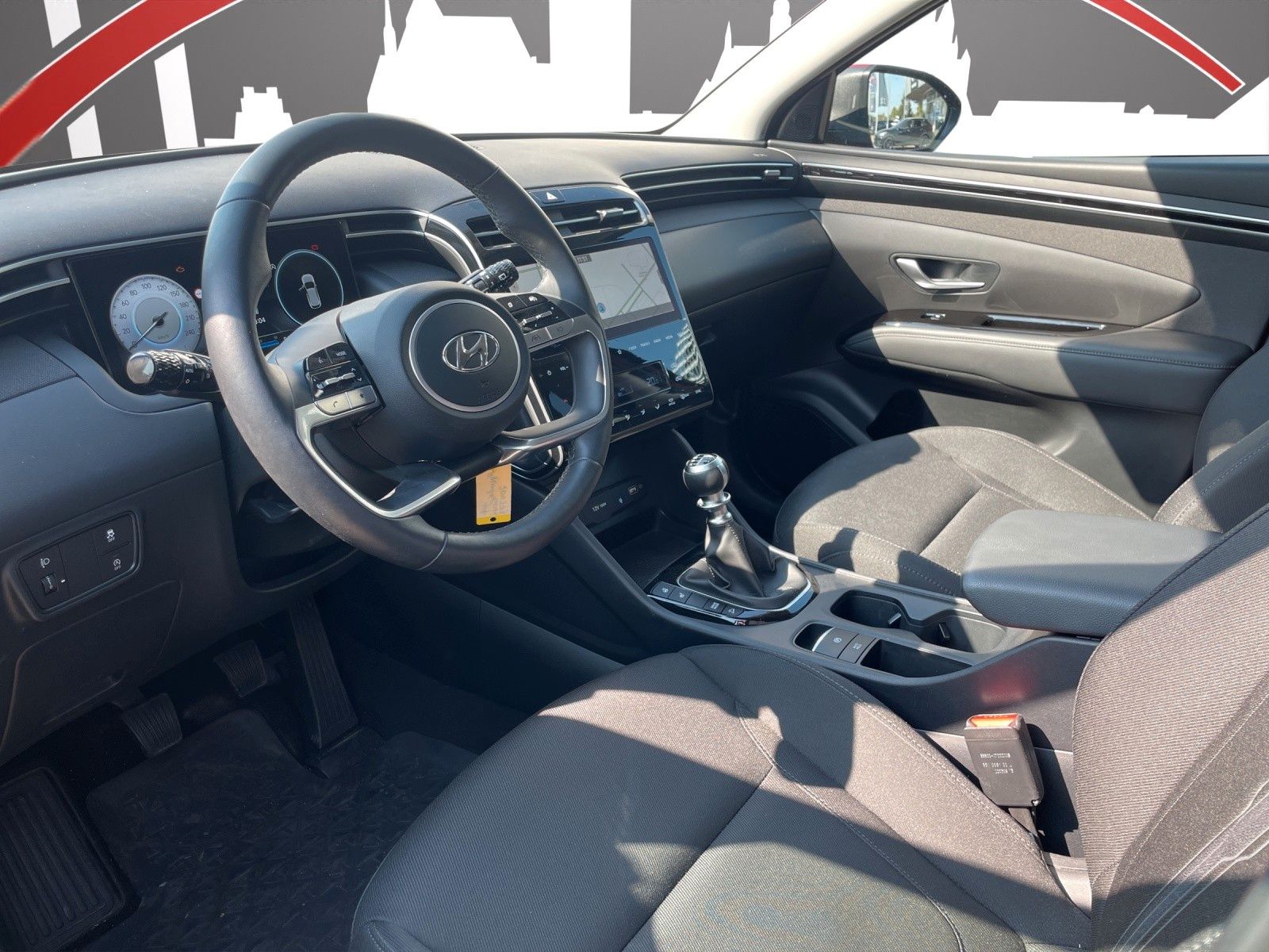 Fahrzeugabbildung Hyundai Tucson 1.6 T-GDI NAVI/LHZ/SHZ/RFK/PDC/Verkehrsz