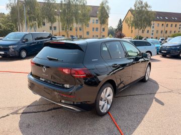Volkswagen Golf Lim. 1.5 eTSI 150PS Energy, LED, KAMERA
