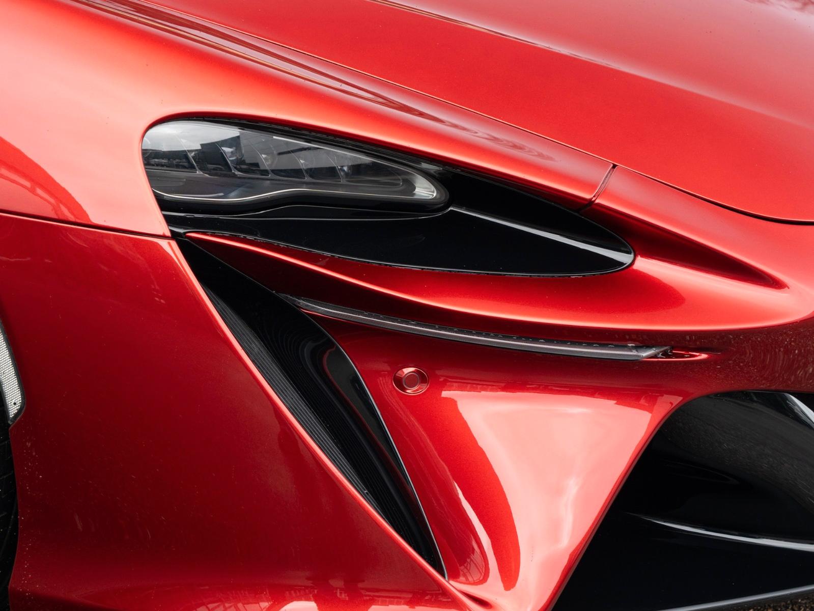 McLaren Artura Spider | MSO Velocity Colour Transform