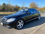 Mercedes-Benz S450 L - Mercedes-Benz S 450 mit Benzin-Antrieb