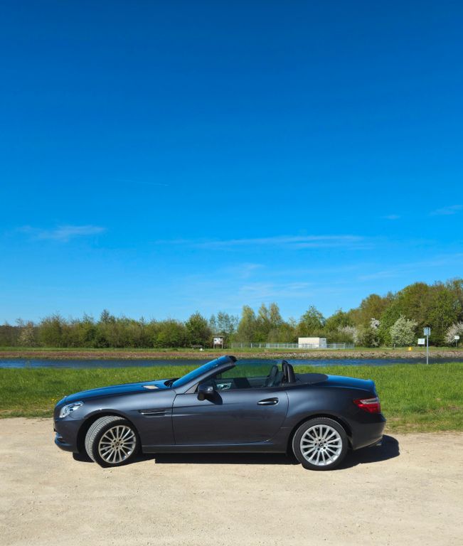 Mercedes-Benz SLK 200