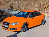 Audi RS4 4.2 ORANGE, CARBON SEATS - Audi RS4 mit Benzin-Antrieb