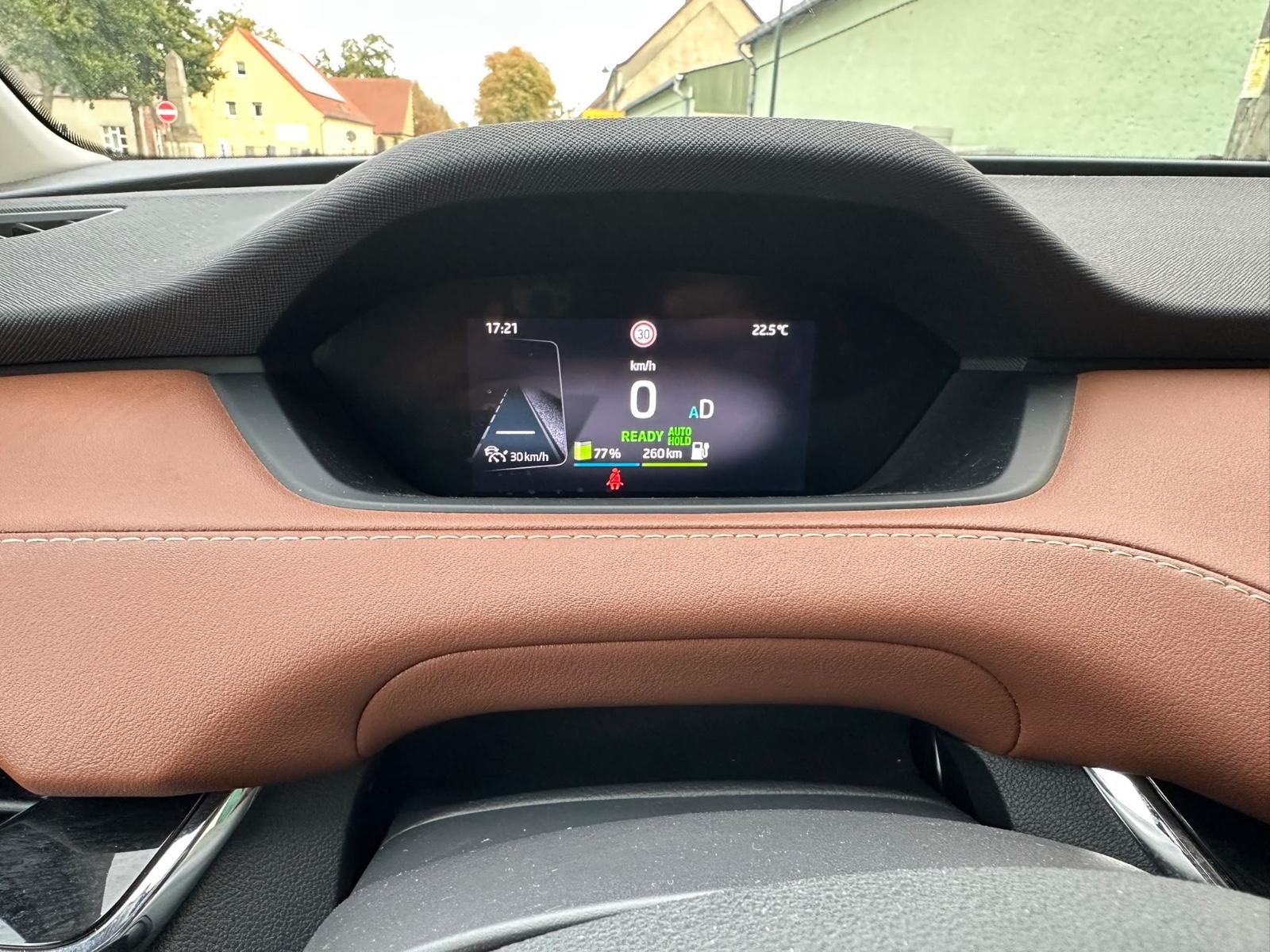 Skoda Enyaq 80 Matrix Leder Side Assist Batterie Zerti