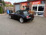 BMW Z4 2.2i - 6 Zylinder Sportpaket 8-Fach bereift - BMW: Zylinder