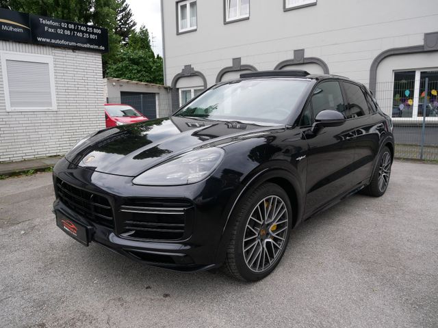 Porsche Cayenne Turbo S E-Hybrid SportDesign Burme.Pano