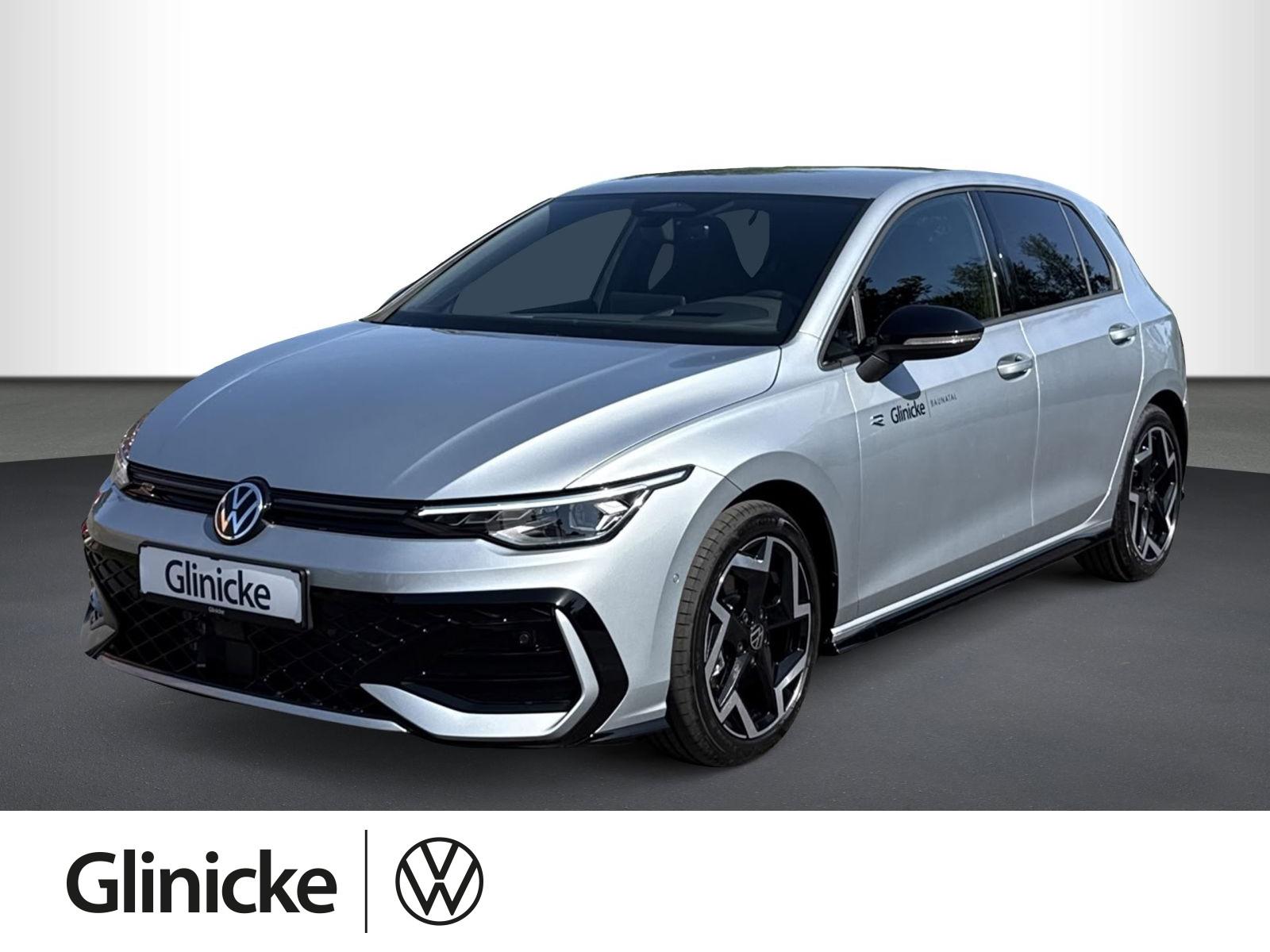 Volkswagen Golf VIII R-Line 1.5 eTSI DSG, HEAD-UP, NAVI