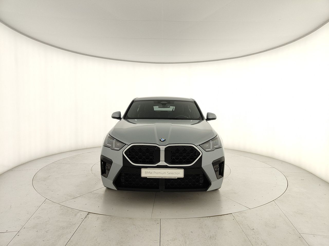 BMW X2 sdrive 18d MSport auto imagem 2