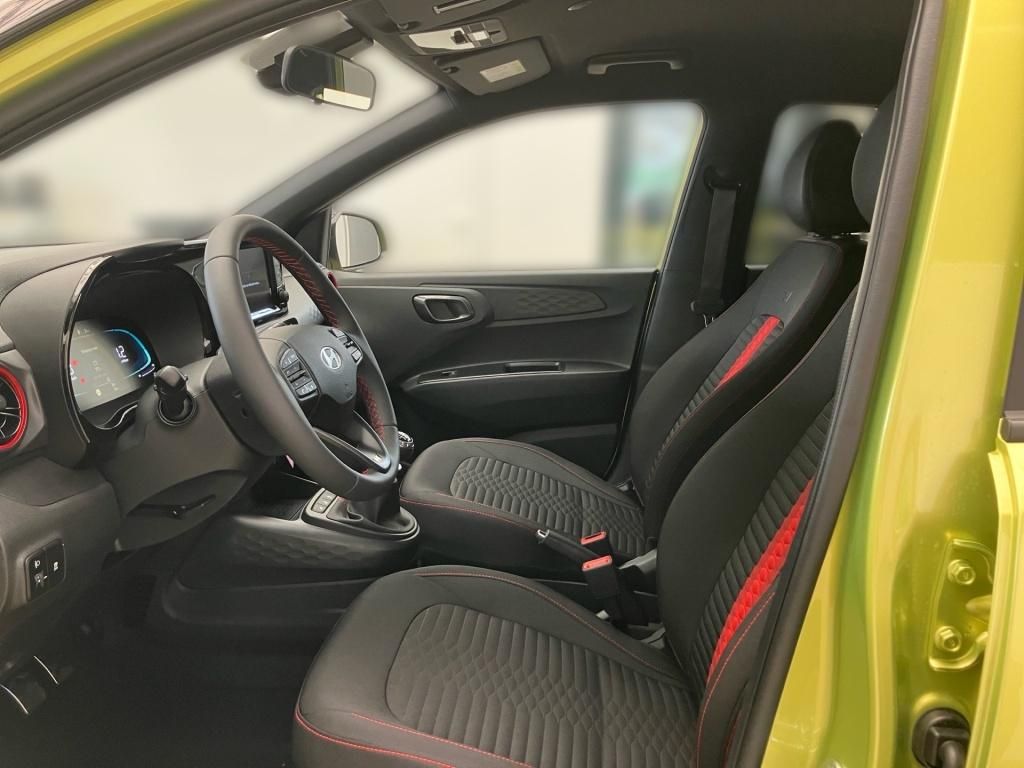 Fahrzeugabbildung Hyundai i10 FL (MY25) 1.0 T-GDI (90 PS) KlimaA Navi PDC