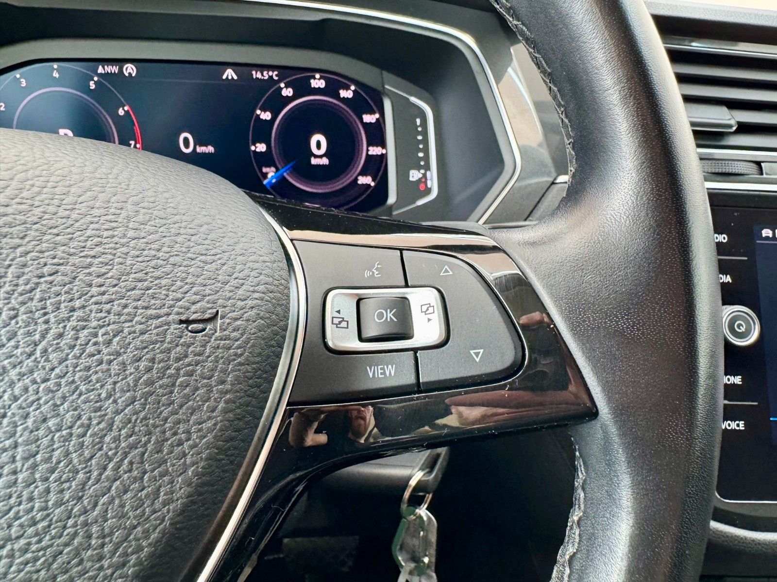 Fahrzeugabbildung Volkswagen Tiguan Allspace Comfortline 4Motion*Autom.*Navi*