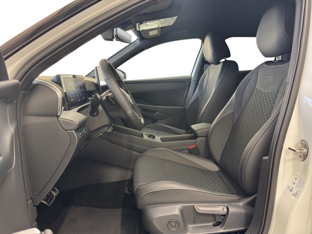 Volkswagen T-Roc - Bild 11