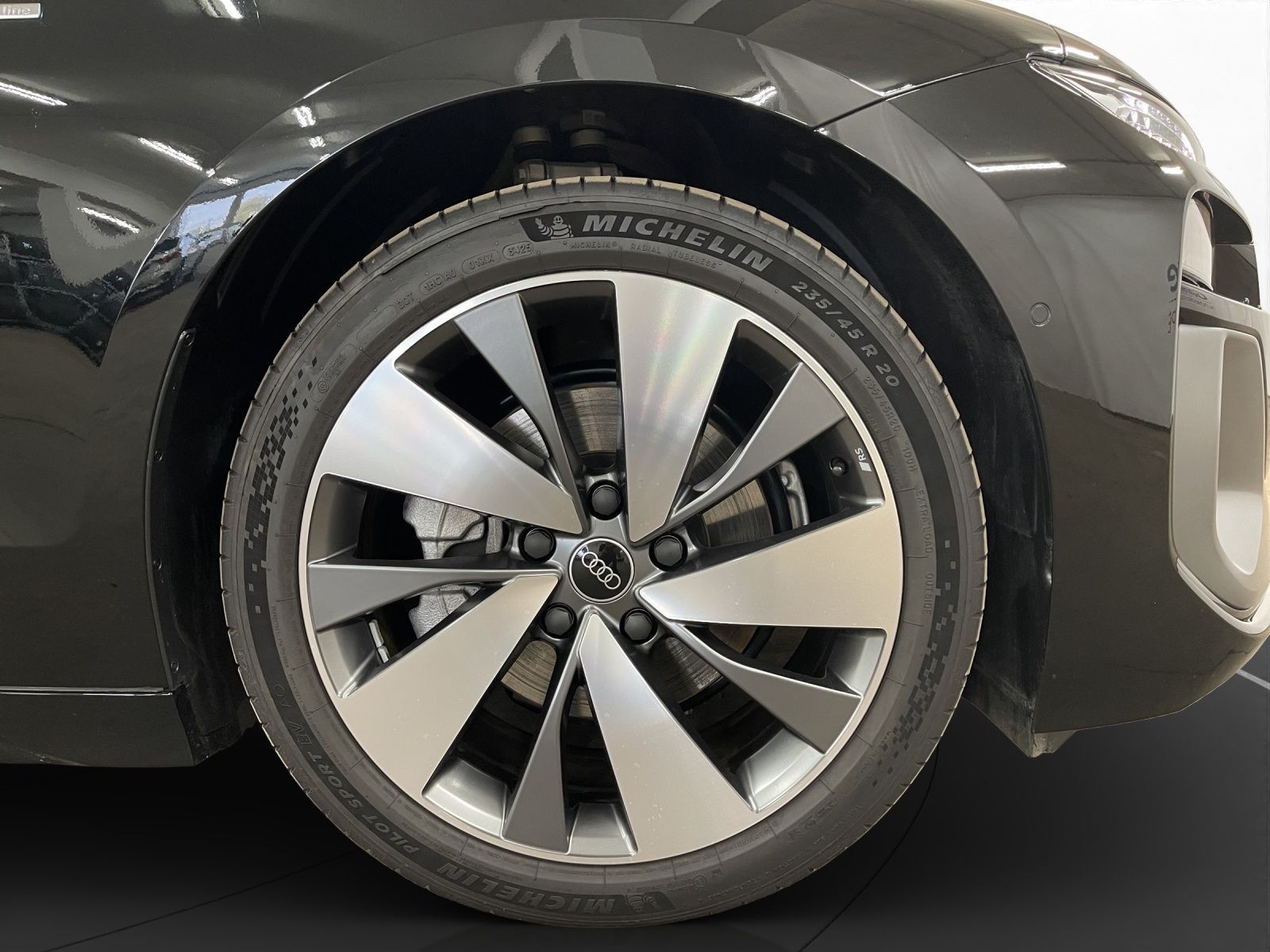 Audi A6 e-tron - Bild 14