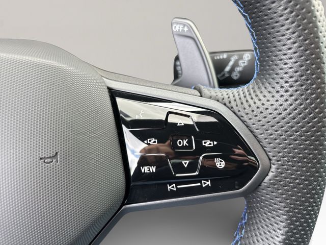Tiguan 2.0 TSI R 4Motion, PANO, Design Paket, Re