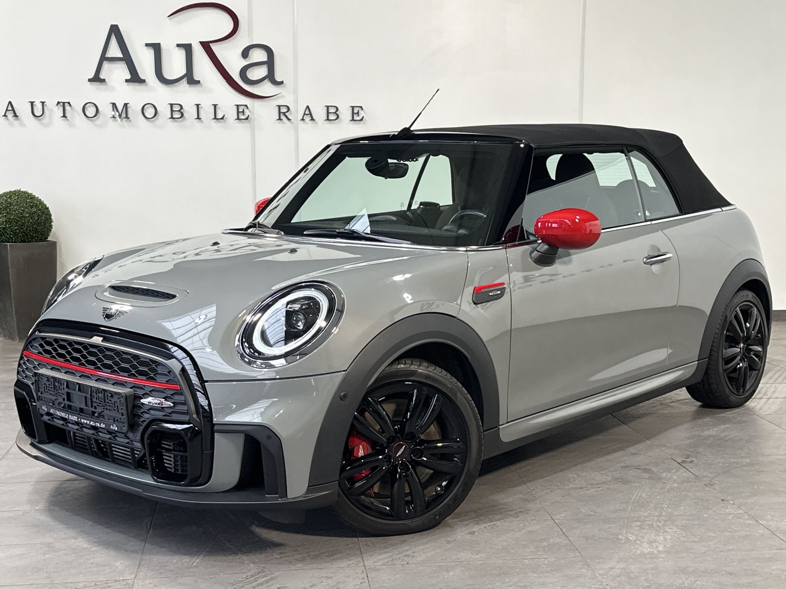 Fahrzeugabbildung MINI John Cooper Works Cabrio NAV+LED+KAMERA+17ZO+PP