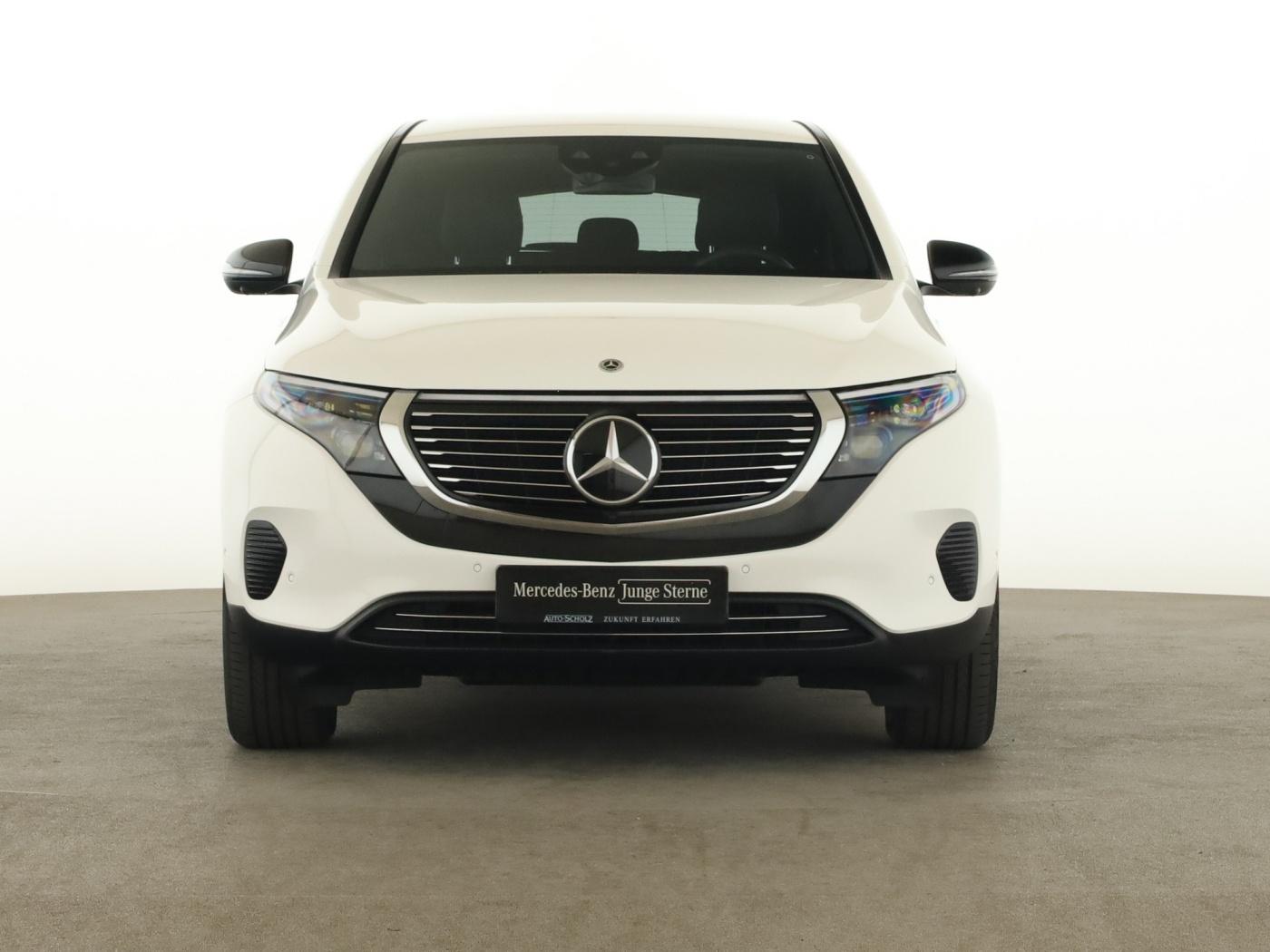 Mercedes-Benz EQC 400 4M AHK+DISTR+MULTIBEAM+360°+KEYLESS+AMBI