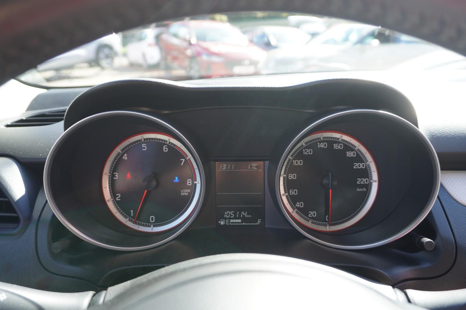 Suzuki Swift 1.2 4x4 Comfort Tagfahrlicht Kamera USB
