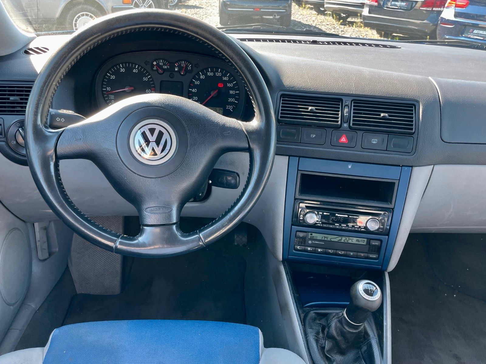 Fahrzeugabbildung Volkswagen 1.4 Comfort Klima 2.HAND SCHECKHEFT UNFALLFREI