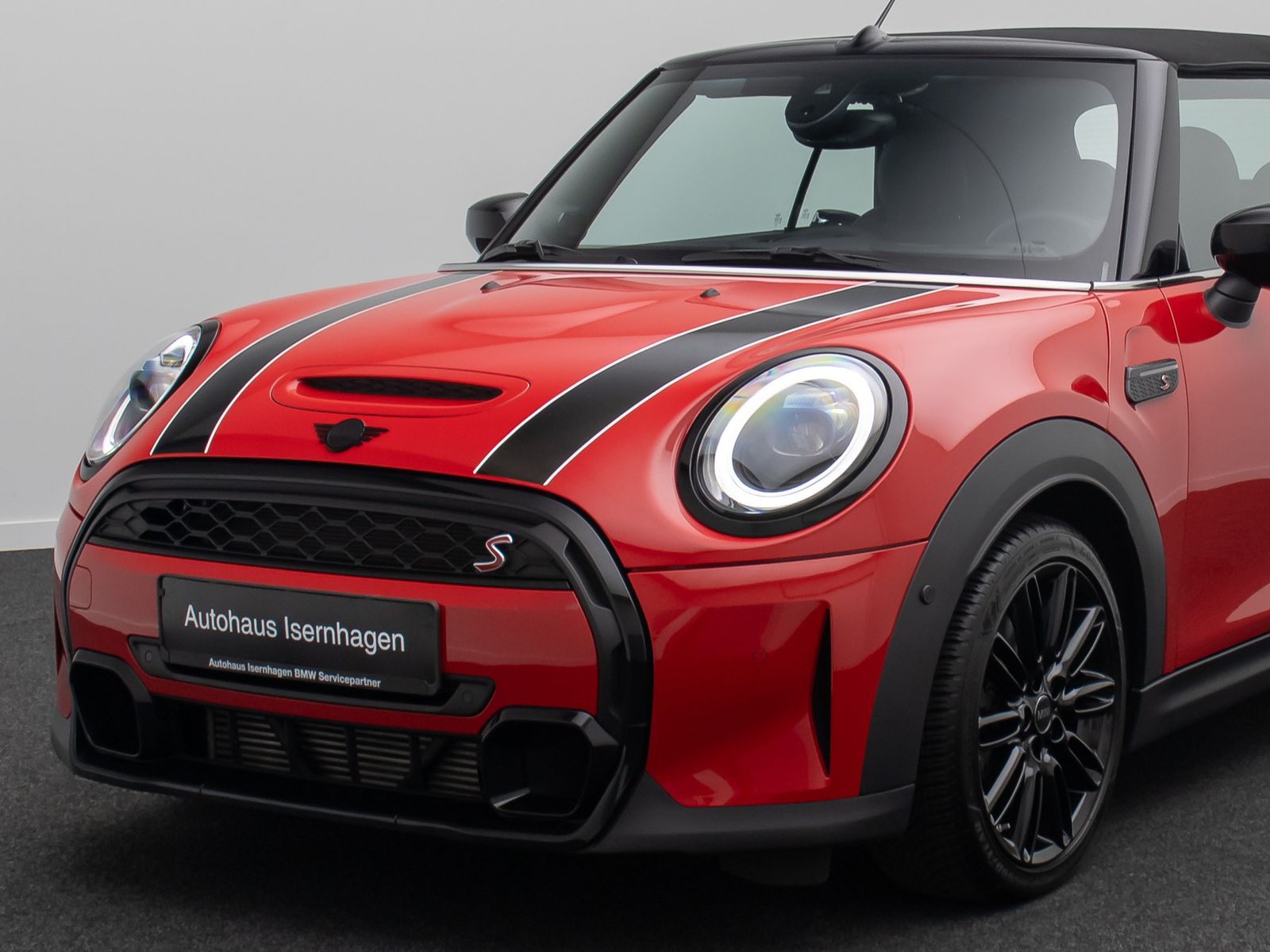 Fahrzeugabbildung MINI Cooper S Cabrio DAB Kamera HUD H/K Komfort Voll