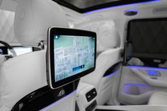 GLS 600 Maybach 4M SILVER/WHITE BURMESTER 360°