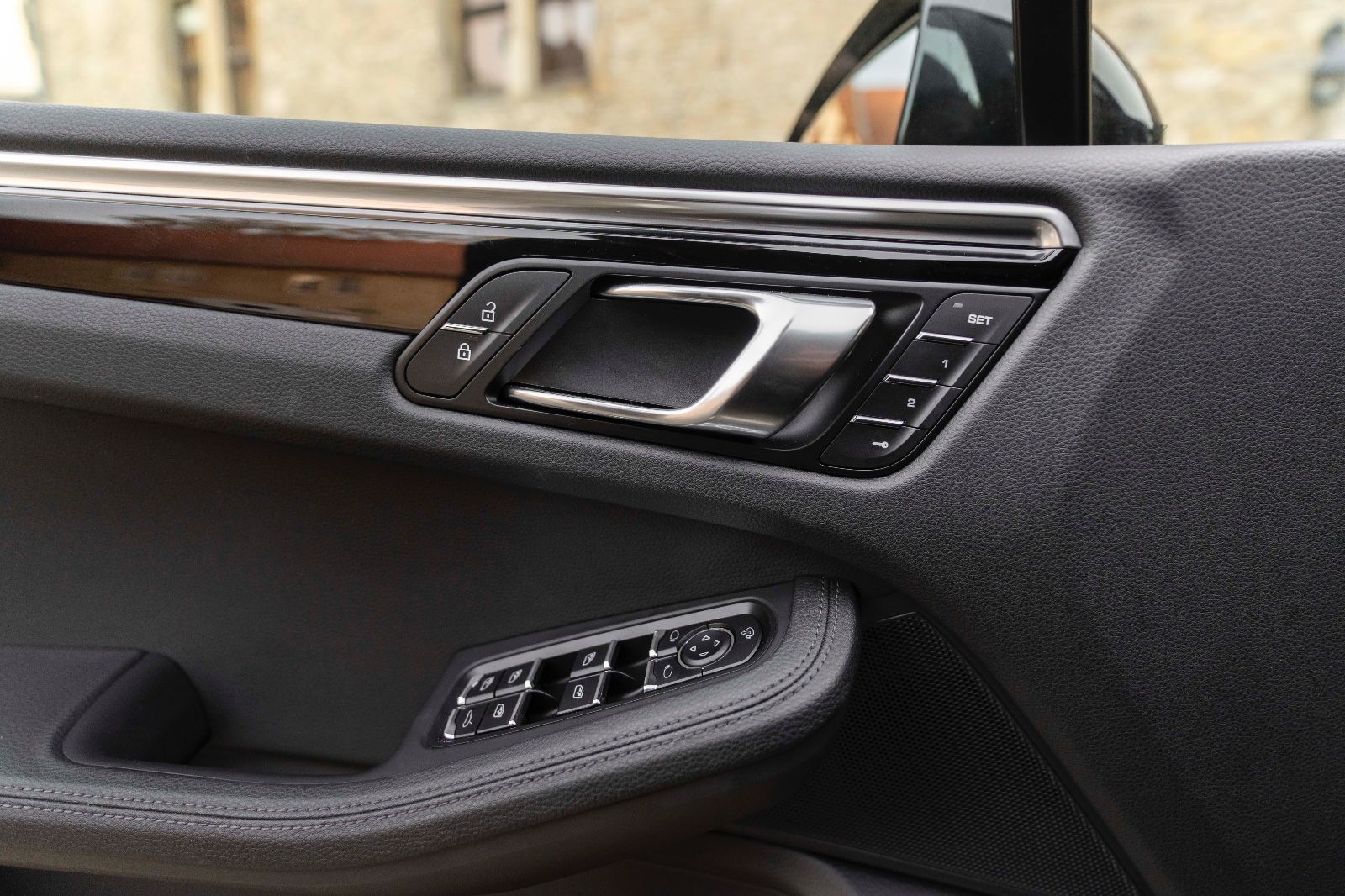 Fahrzeugabbildung Porsche Macan LED 360° BOSE PANO NAV SZH 14 WEGE MEMORY