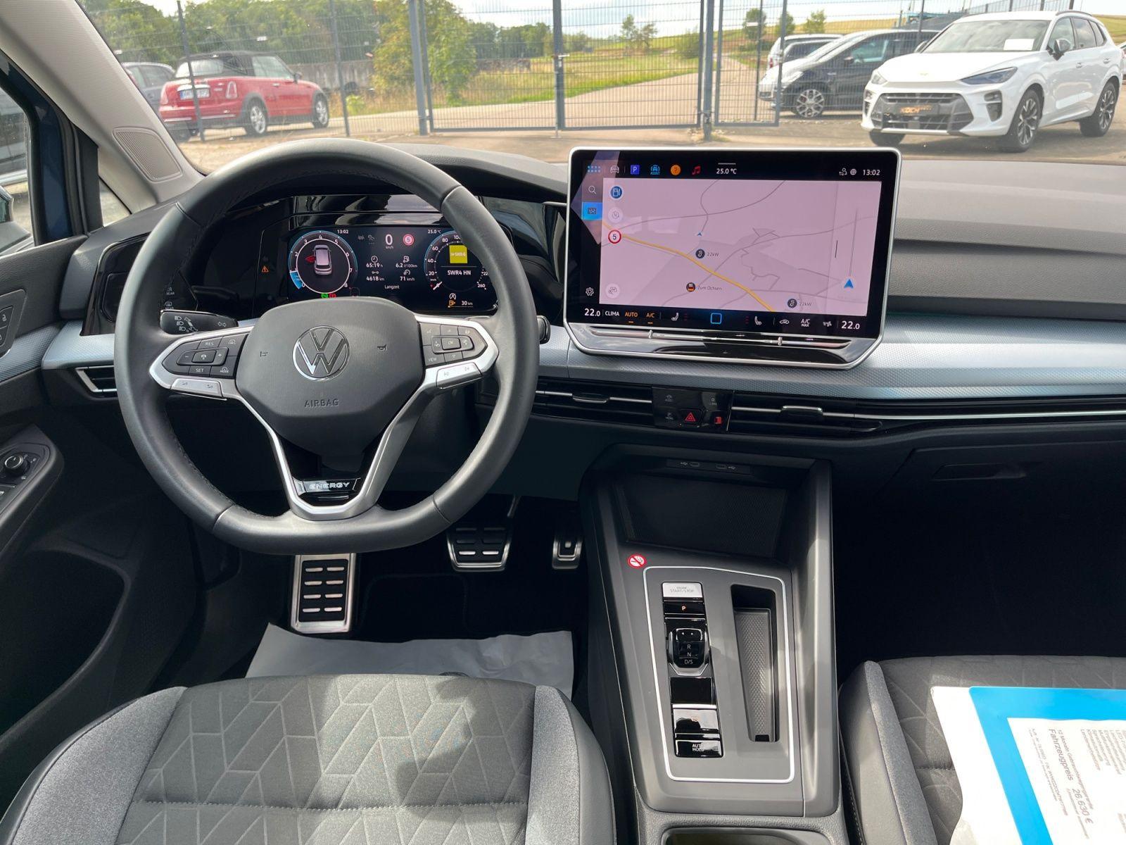 Volkswagen Golf VIII 1.5 eTSI Energy DSG Navi LED, миниатюра 8